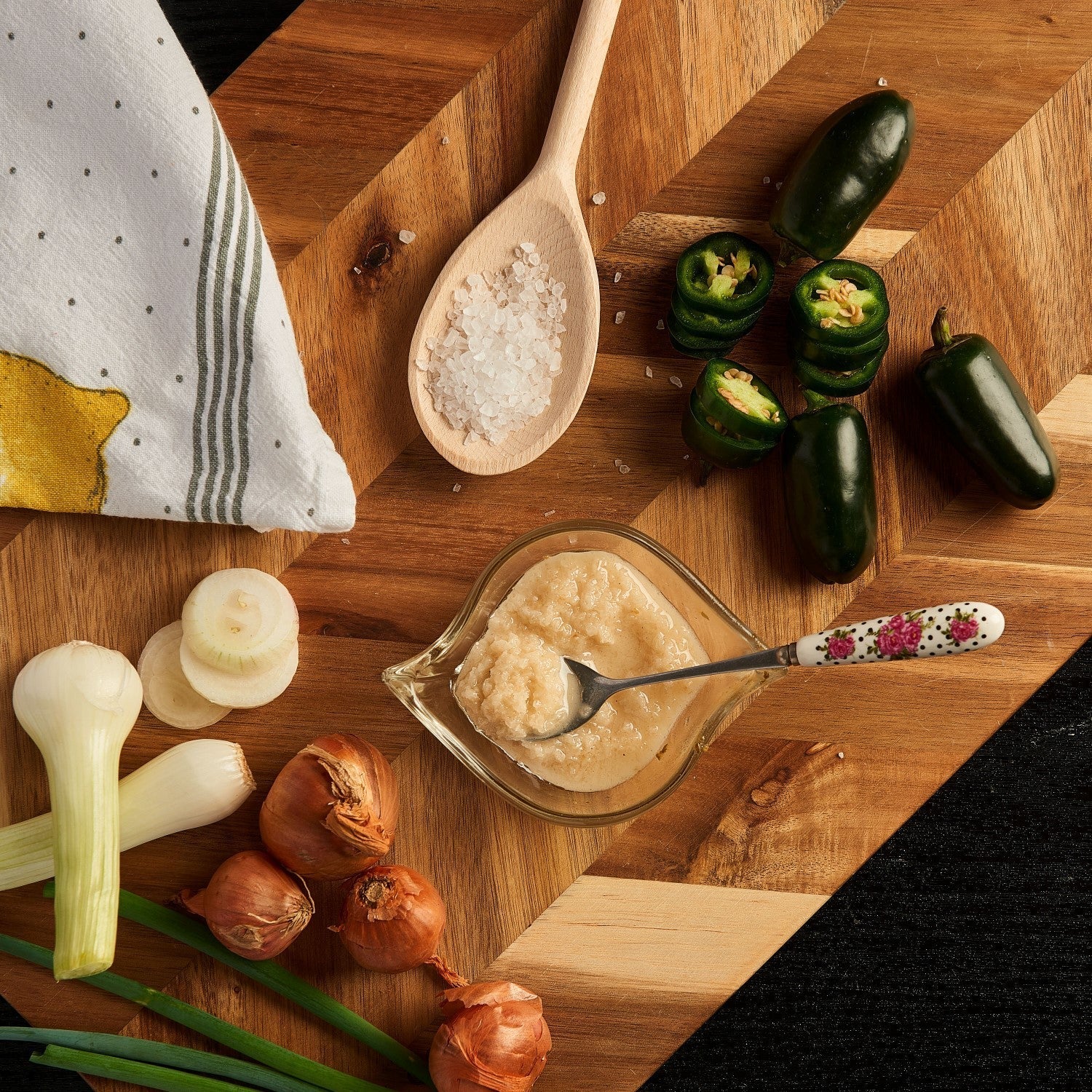 Full Feast Caribbean Creole Sauce — rich Creole cooking sauce — flavour profile